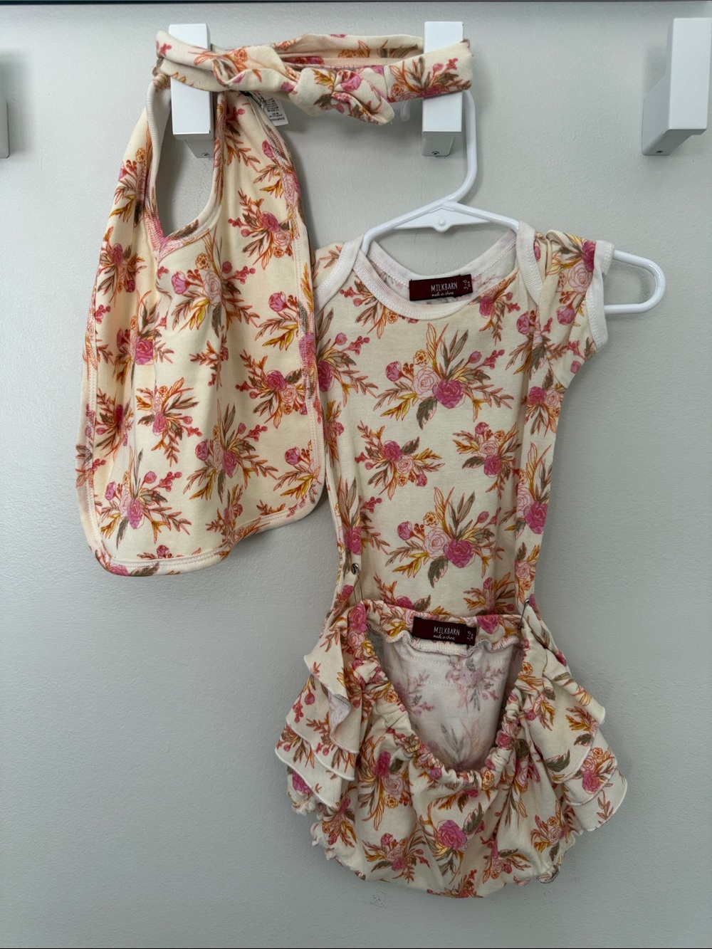 Milkbarn 4-pc Set: Floral Onesie, Ruffle Bottom Bloomers, Bib and Bow (Organic)